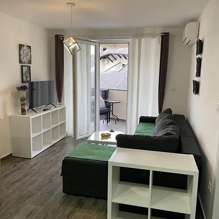 Srebrno Jezero * Veliko Gradište